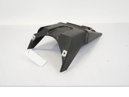 Snett uppifrån på Skylthållare från en BMW R 1150 RS -2003 motorcykel.