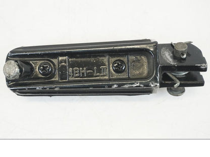 Höger sida på Fotpinne från en Yamaha XV 1700 -2004 motorcykel.