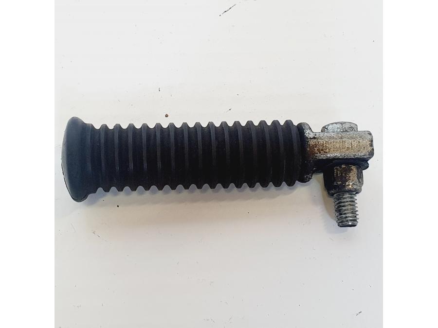 Framsidan på Fotpinne från en H-D Sportster 1200 XL1200C -1998 motorcykel.