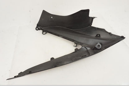 Snett uppifrån på Toppkåpa från en Suzuki GSX-R 1000 -2007 motorcykel.