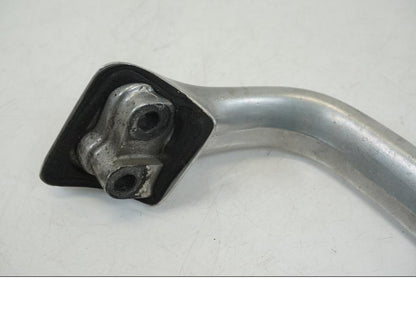 Extrabild5 på Passagerarhandtag från en Honda CB 750 -2002 motorcykel.