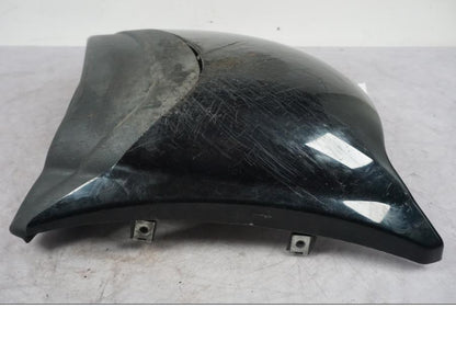 Baksidan på Sidkåpa från en Buell 1125 R -2008 motorcykel.