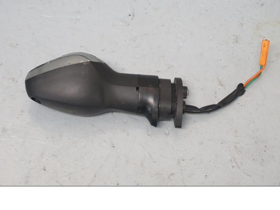 Baksidan på Blinkers från en Honda CBR 1000 RR -2009 motorcykel.