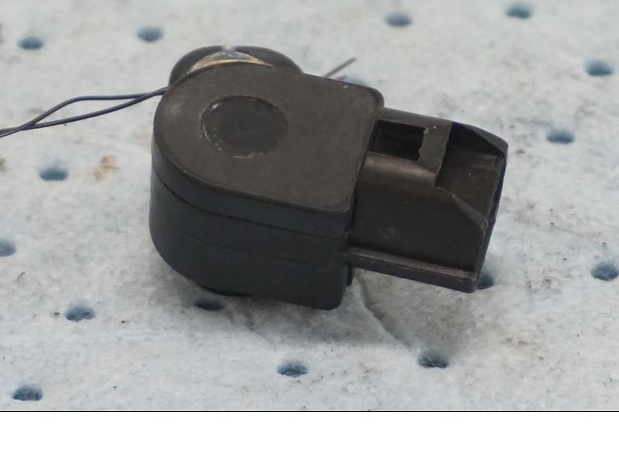 Framsidan på TPS från en Kawasaki Z 900 -2019 motorcykel.