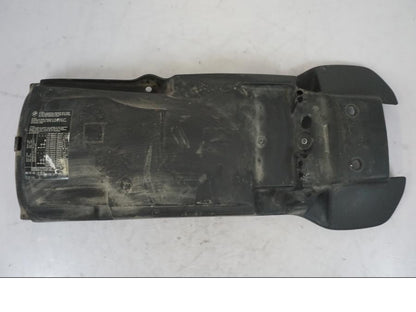 Höger sida på Undertail från en BMW R 1150 GS -2002 motorcykel.