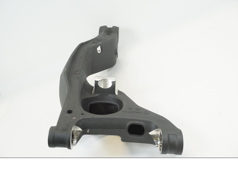 Vänster sida på Sving från en Ducati 1299 Panigale V4 -2019 motorcykel.