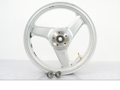 Framsidan på Fälg från en Kawasaki ZX-12R -2000 motorcykel.