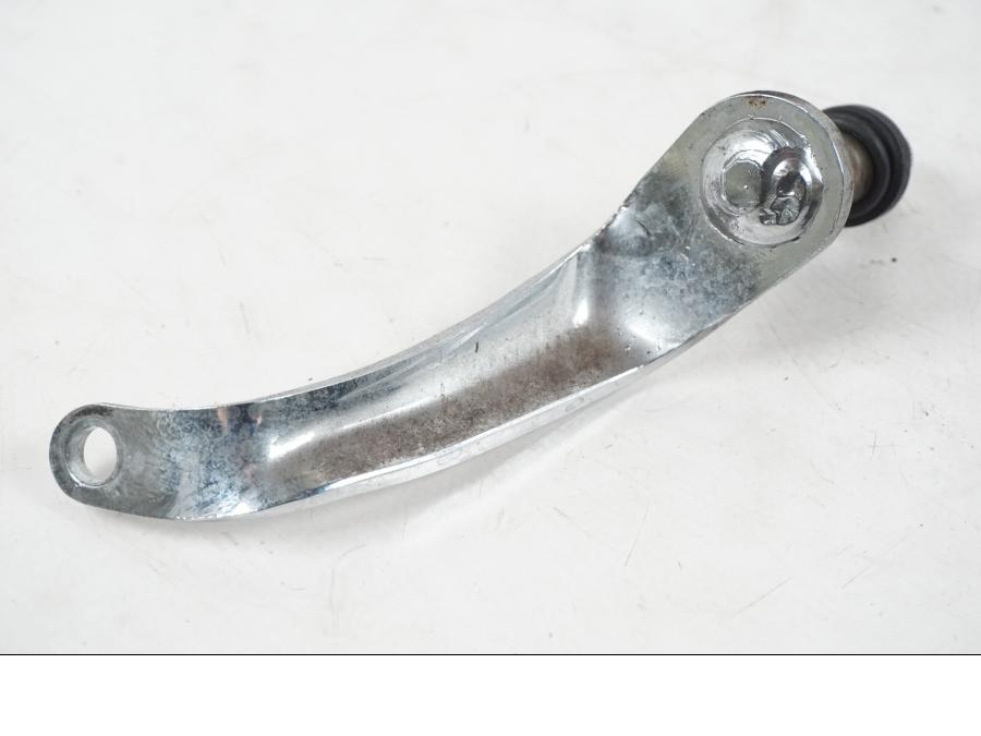 Snett uppifrån på Växelarm från en H-D Softail FXCW Rocker -2008 motorcykel.