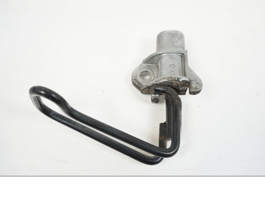 Vänster sida på Fäste från en Yamaha XJR 1300 -2007 motorcykel.