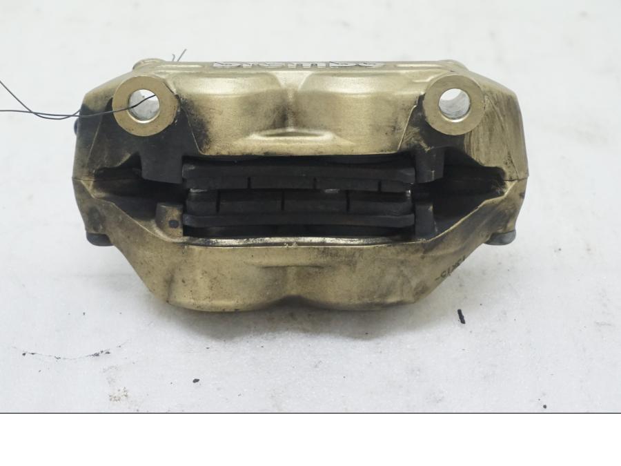 Baksidan på Bromsok från en MV Agusta Brutale 800 -2014 motorcykel.