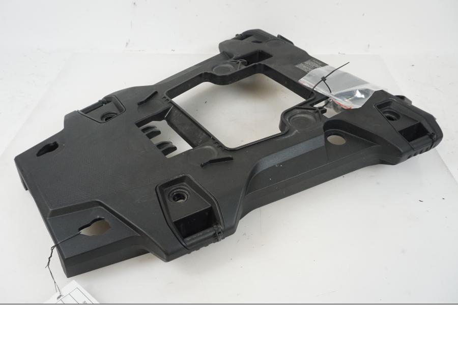 Framsidan på Pakethållare från en BMW F 750 GS -2019 motorcykel.