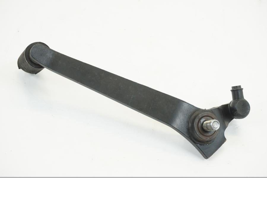 Höger sida på Växelpedal från en Suzuki VL 1500 -1999 motorcykel.