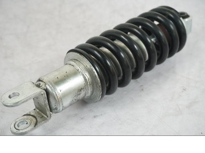 Vänster sida på Stötdämpare från en Yamaha MT 125 -2017 motorcykel.