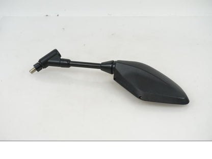 Baksidan på Backspegel från en Yamaha MT-07 -2023 motorcykel.