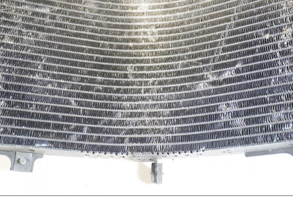 Höger sida på Vattenkyl från en Suzuki GSX-R 600 -1999 motorcykel.