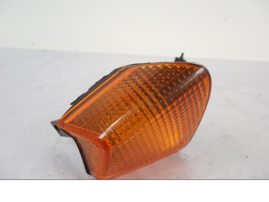 Framsidan på Blinkers från en Honda VFR 750 -1994 motorcykel.