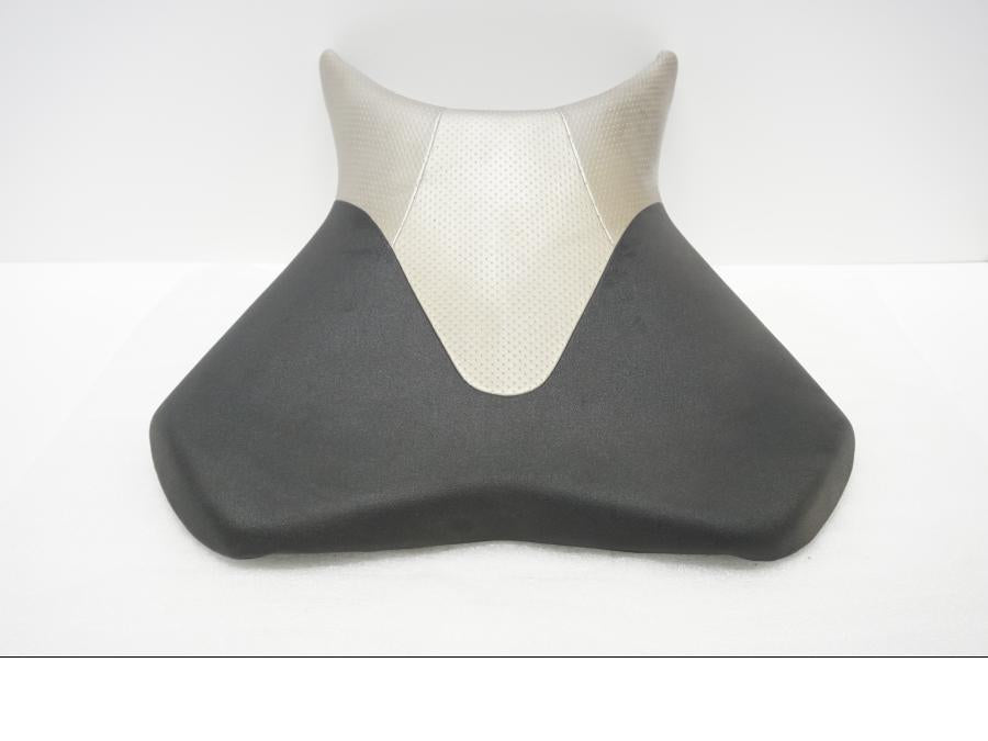 Framsidan på Sadel från en Suzuki GSX 1300 BK -2008 motorcykel.