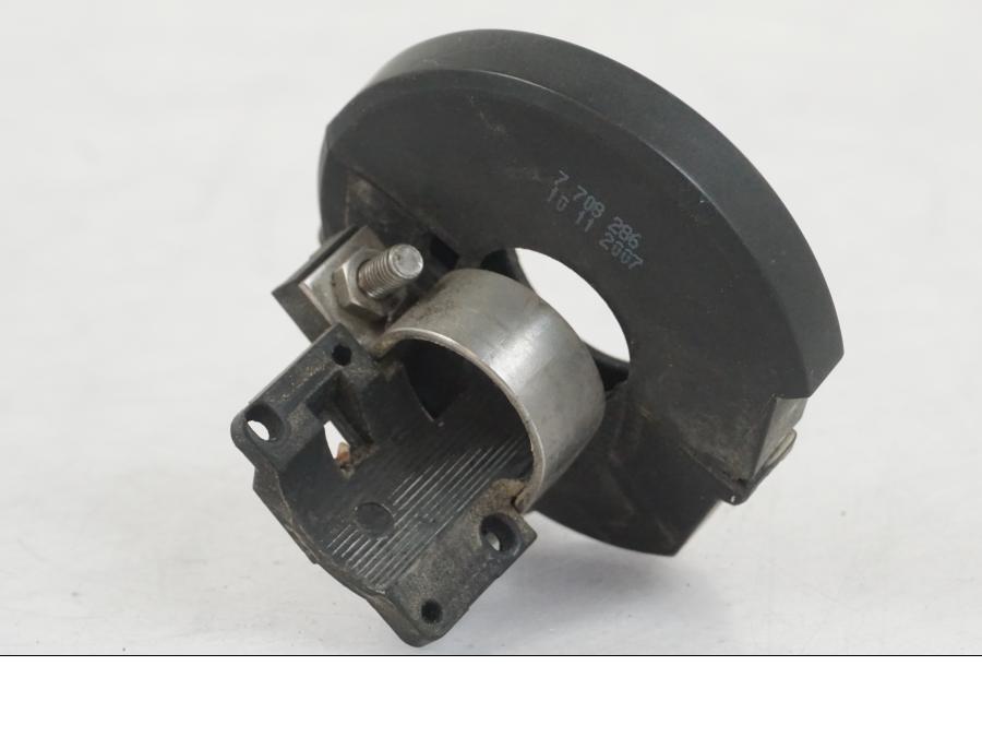 Framsidan på Gasklo från en BMW F 800 GS -2008 motorcykel.