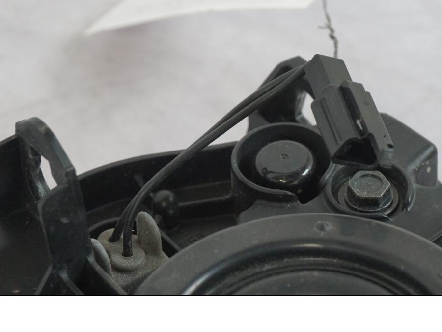 Extrabild4 på Strålkastare från en Suzuki GSF 1250 -2010 motorcykel.