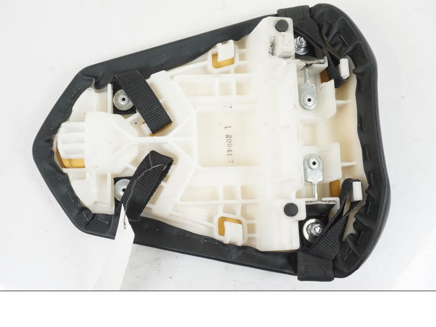 Extrabild2 på Sadel från en Yamaha YZF 1000 R1 -2007 motorcykel.