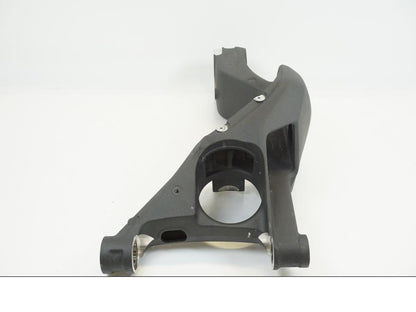 Höger sida på Sving från en Ducati 1299 Panigale V4 -2019 motorcykel.