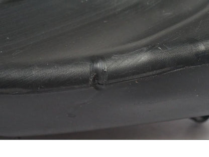 Snett nerifrån på Luftintag från en Kawasaki ZZ-R 1400 -2009 motorcykel.