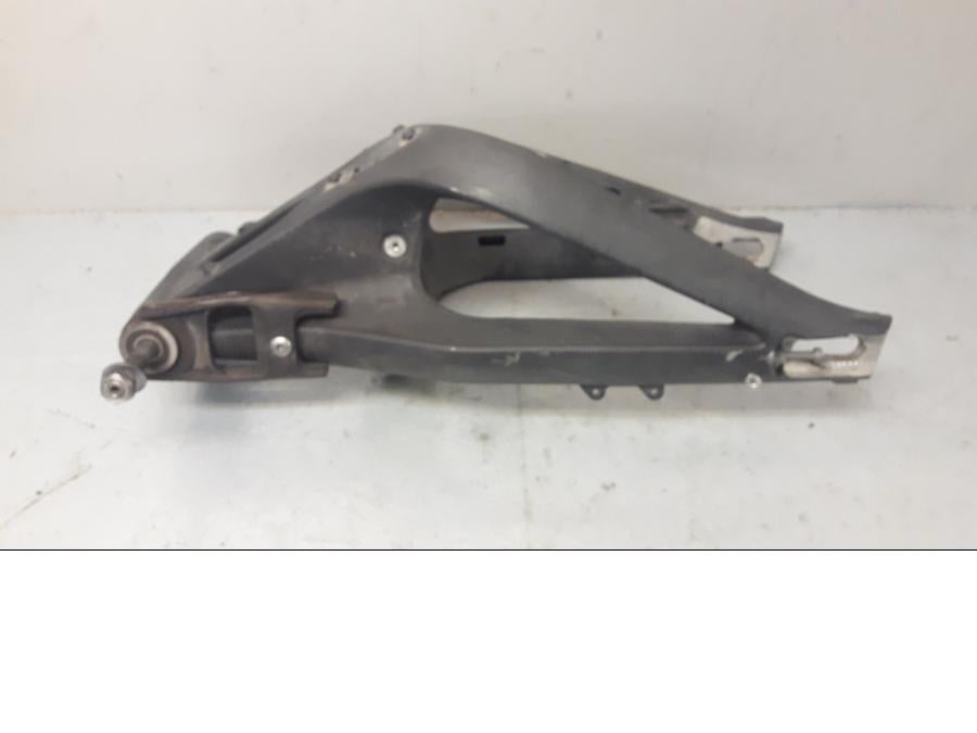 Framsidan på Sving från en Triumph Daytona 675 -2009 motorcykel.