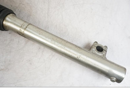 Höger sida på Gaffelben från en Honda XL 125 R -1998 motorcykel.