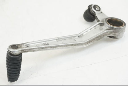 Vänster sida på Växelpedal från en Suzuki GSX-R 1000 -2005 motorcykel.