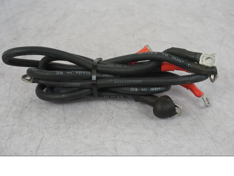 Framsidan på Kablage från en KTM 1290 Super Adventure R -2018 motorcykel.