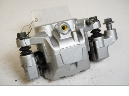 Baksidan på Bromsok från en Yamaha XVS 1300 -2008 motorcykel.