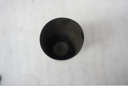 Vänster sida på Gaffelbendekor från en Suzuki VL 800 -2004 motorcykel.