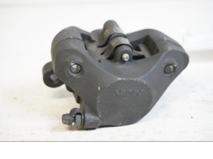 Framsidan på Bromsok från en Kawasaki ZZ-R 1400 -2010 motorcykel.