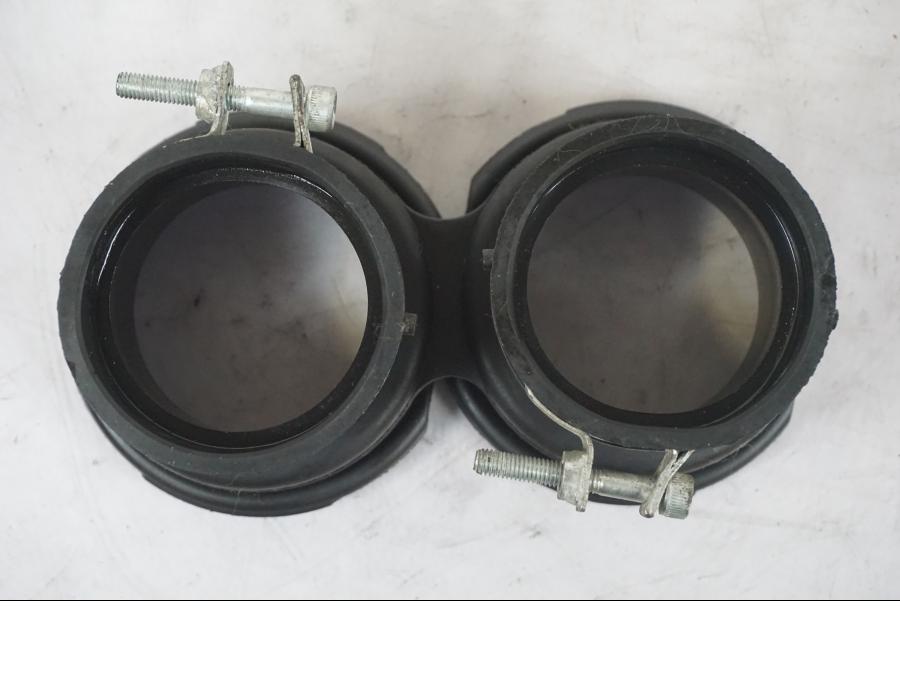 Extrabild1 på Luftrör från en Kawasaki ZZ-R 1400 -2009 motorcykel.