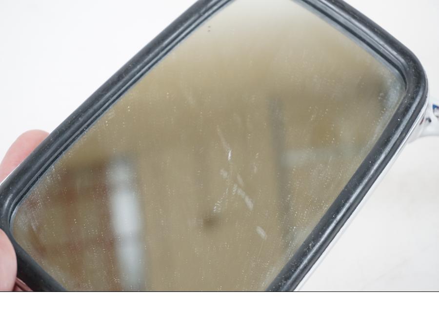 Höger sida på Backspegel från en Honda VT 1100 C -1995 motorcykel.