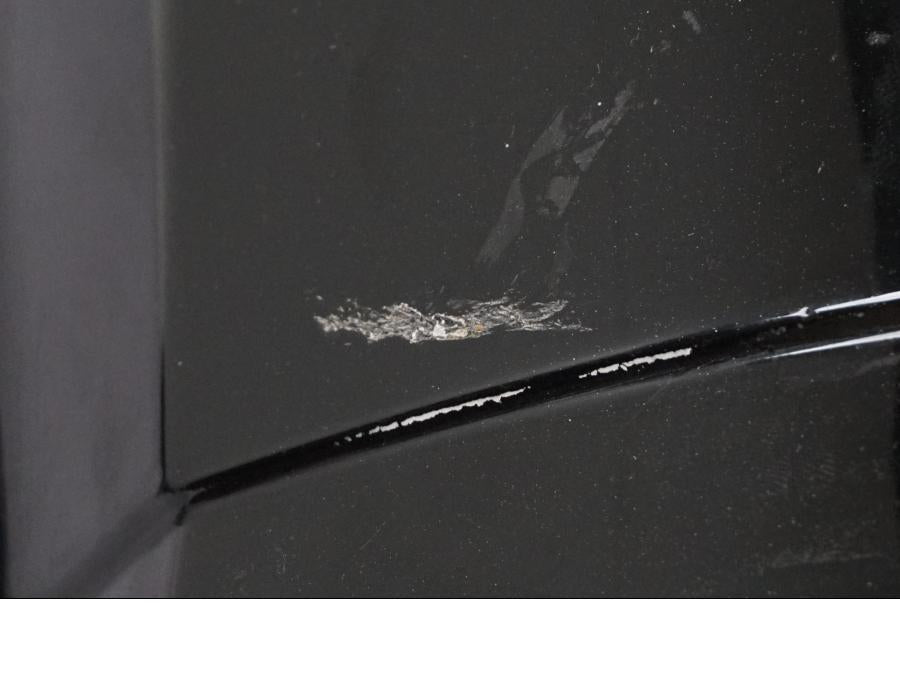 Vänster sida på Bensintank från en Yamaha Tenere 700 -2022 motorcykel.