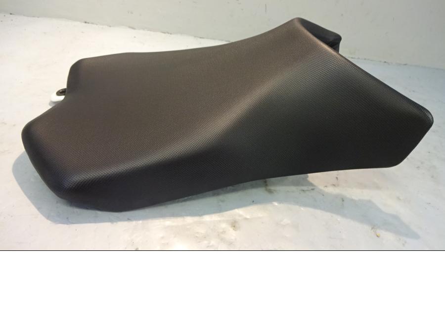 Baksidan på Sadel från en Kawasaki Z 1000 -2018 motorcykel.