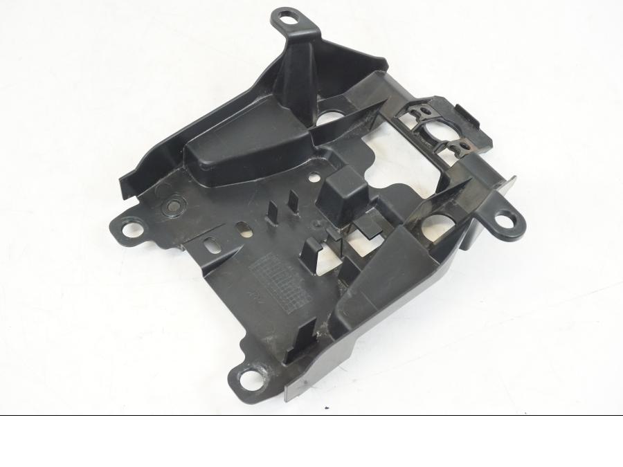 Framsidan på Undertail från en Yamaha MT-09 -2021 motorcykel.