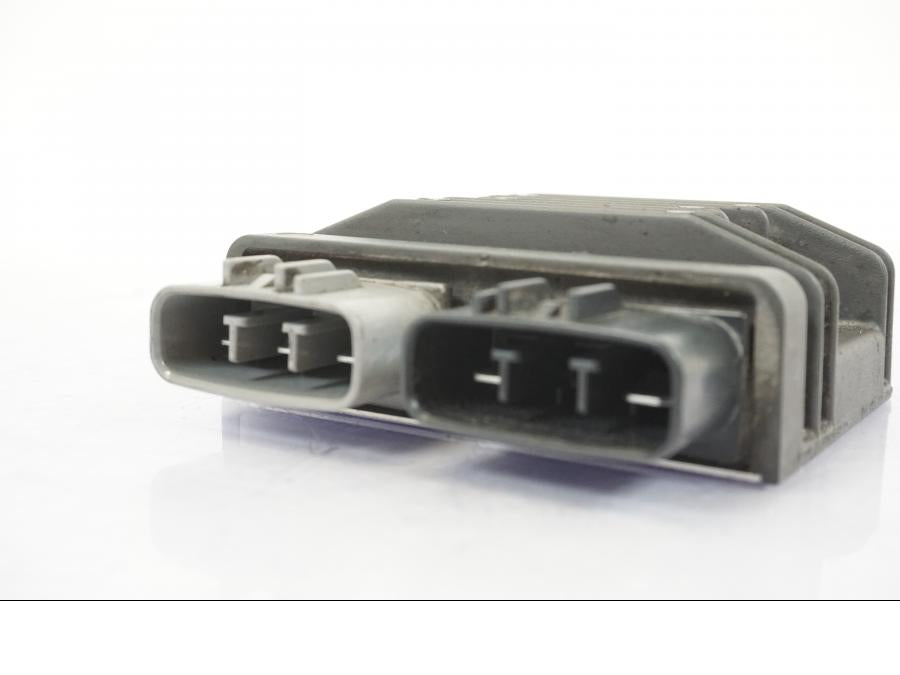 Extrabild2 på Likriktare från en BMW R 1250 GS -2019 motorcykel.