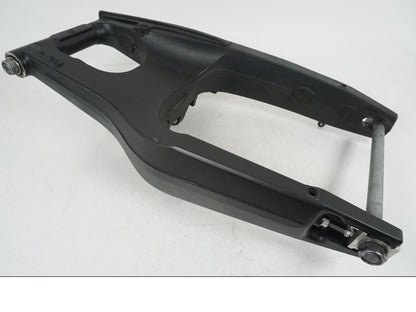 Extrabild4 på Sving från en Honda CB 650 F Hornet -2017 motorcykel.