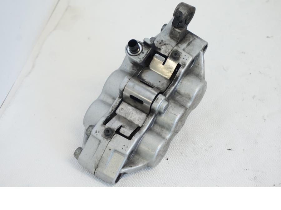 Höger sida på Bromsok från en Kawasaki VN 1500 Mean Streak -2002 motorcykel.