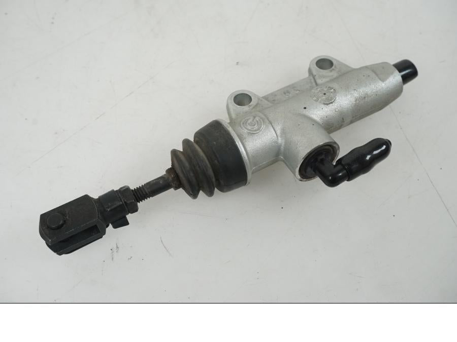 Framsidan på Bromshuvudcylinder från en BMW F 750 GS -2019 motorcykel.