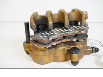 Höger sida på Bromsok från en Honda CBF 1000 -2007 motorcykel.