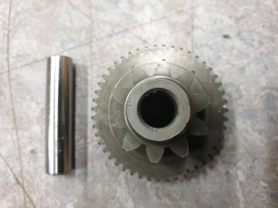 Framsidan på Startkoppling från en Honda CBR 900 RR -1997 motorcykel.