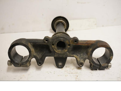 Baksidan på Gaffelkrona från en BMW F 650 GS -2003 motorcykel.