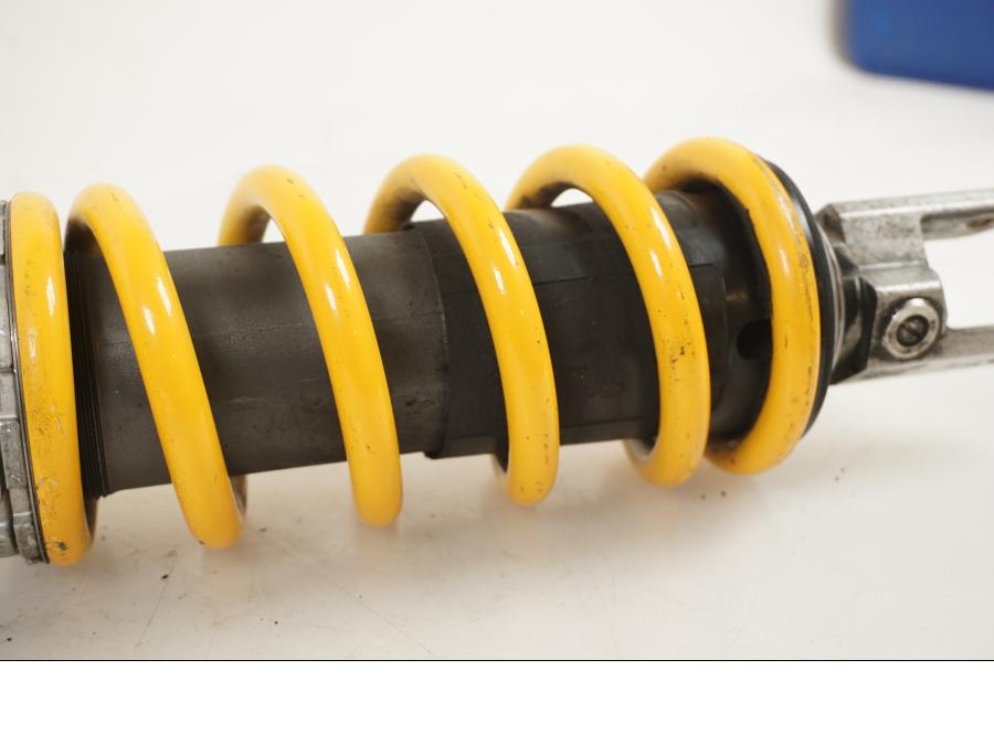 Höger sida på Stötdämpare från en Suzuki GSX-R 1000 -2006 motorcykel.