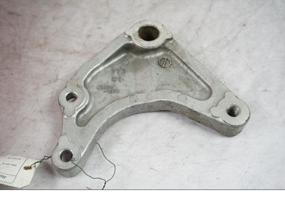 Höger sida på Bromsoksfäste från en Kawasaki VN 1600 Mean Streak -2004 motorcykel.