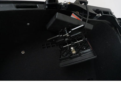 Snett uppifrån på Topbox från en BMW R 1250 RT -2024 motorcykel.