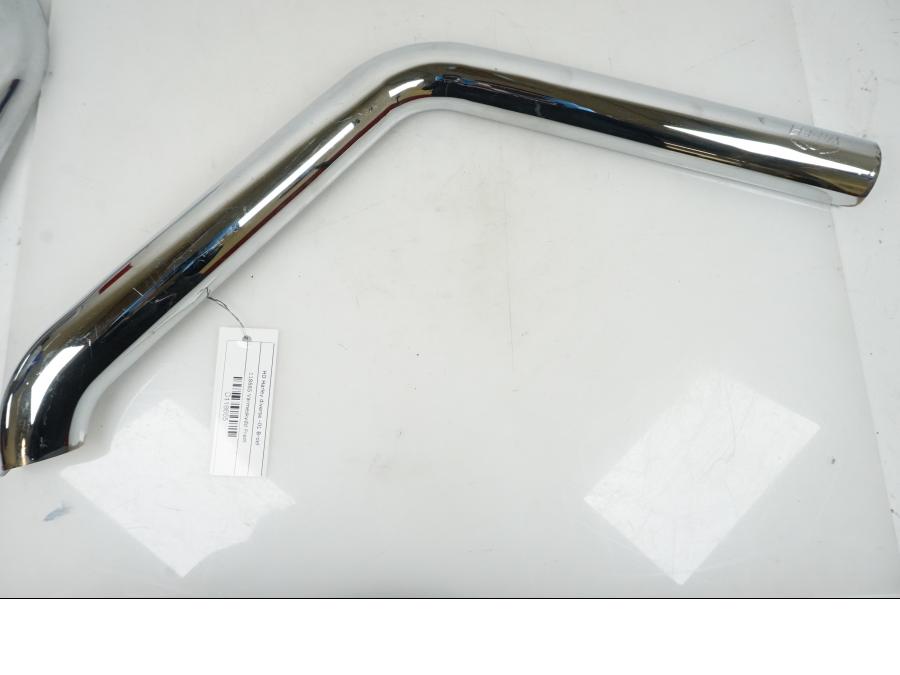 Framsidan på Värmeskydd från en H-D Harley diverse -2001 motorcykel.