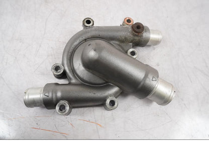 Framsidan på Vattenpump från en Ducati Multistrada 1260 -2020 motorcykel.